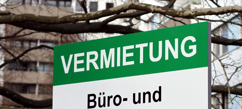 Vermietungs-Schild