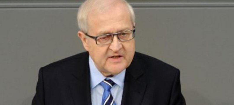 Steuerzahlerbund kritisiert Rainer Brüderles Soli-Überlegungen