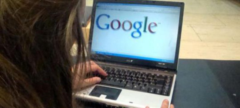 Laptop Internet Google