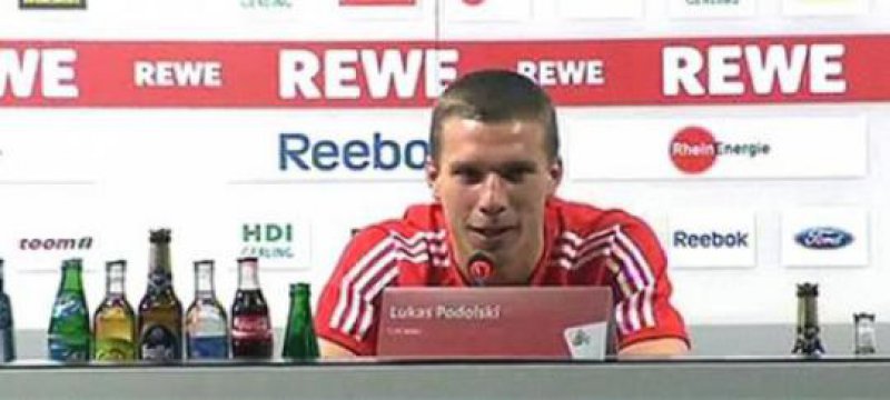 Schalke 04 angeblich an Podolski interessiert