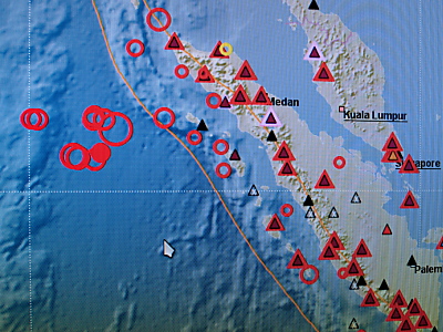 Tsunami-Warnung für weite Teile aufgehoben
