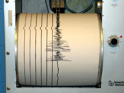 US-Ingenieure simulieren in Testreihe Erdbeben
