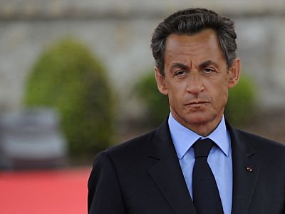 Sarkozy räumt Niederlage an