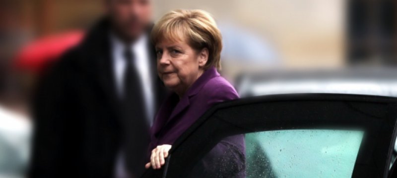 Angela Merkel vor Sondierungsgesprächen mit den Grünen am 10.10.13