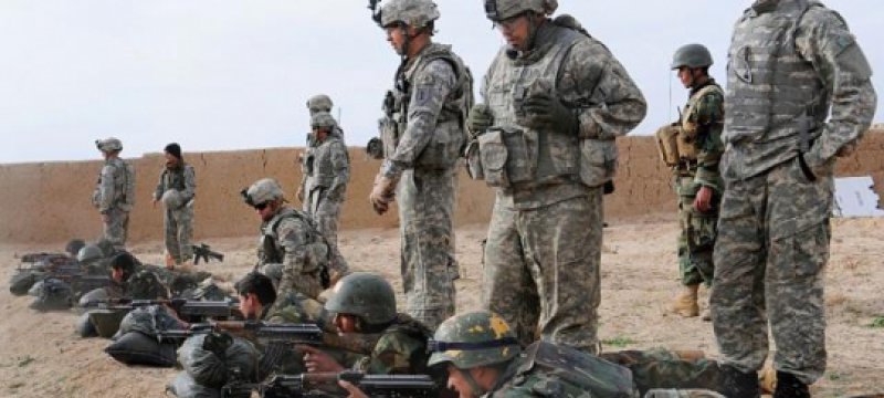 US-Soldaten bei der Ausbildung von afghanischen Truppen