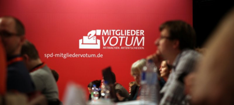 Werbung für SPD-Mitgliederentscheid auf SPD-Parteitag