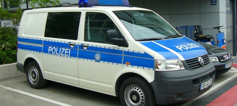 Polizei Kastenwagen