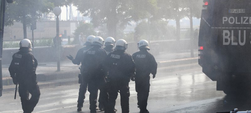 Polizei bei Anti-G20-Protest in Hamburg