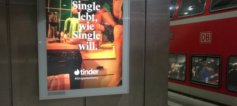Tinder-Werbung
