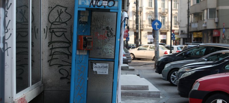Kaputte Telefonzelle in Bukarest