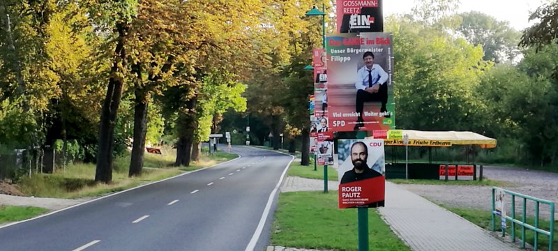 Wahlplakate vor Landtagswahl in Brandenburg