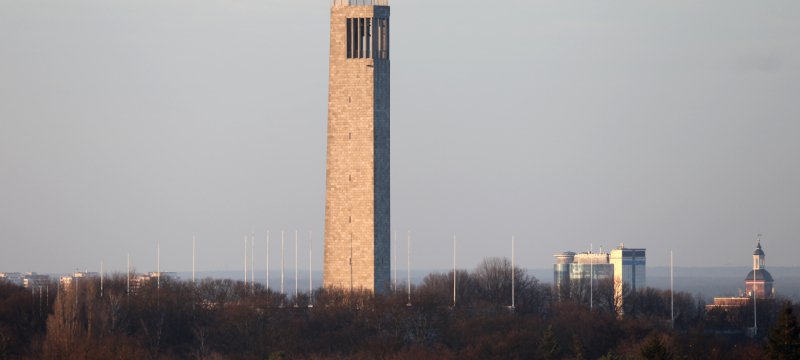 Glockenturm beim Olympiastadion Berlin